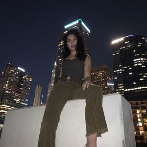 Meet your Posher, Elisa